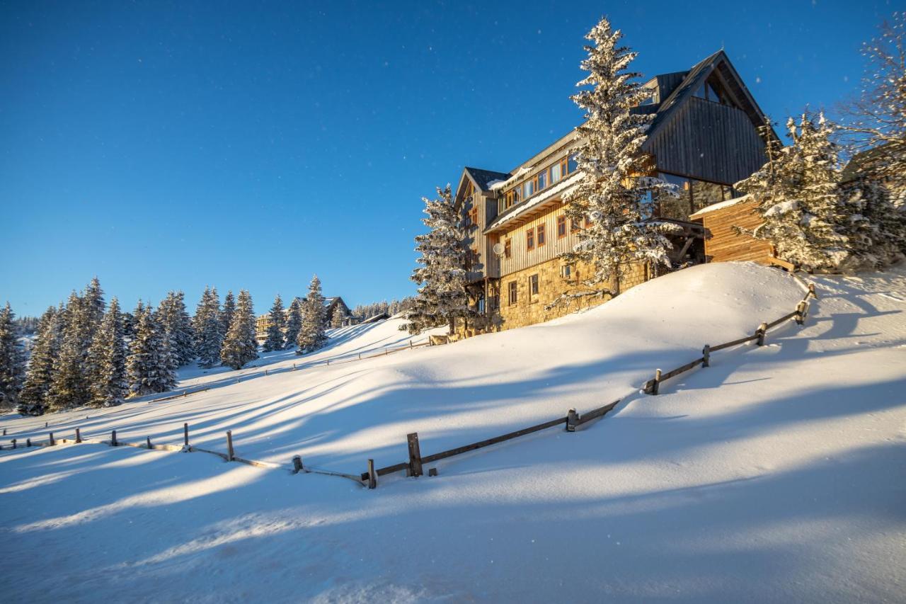 Erlebachova Bouda, Hotel - Resort Svaty Frantisek Špindlerŭv Mlýn Екстериор снимка